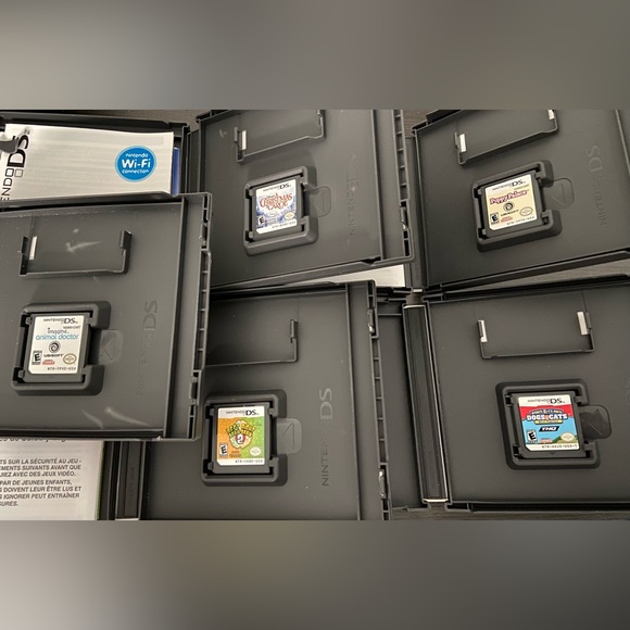 Nintendo DS Games Lot - Picture 3 of 3